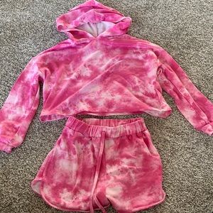 Little girl tie dyed set